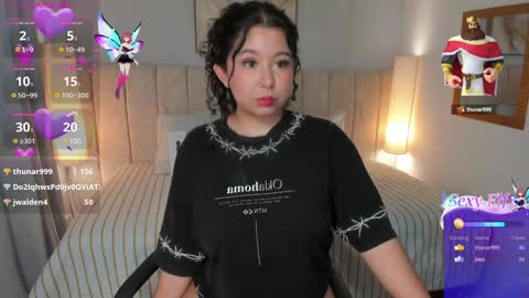 Snapshot of atena_cuteee chatting on January 8, 5:59 am sofia online show from January 8, 5:59 am