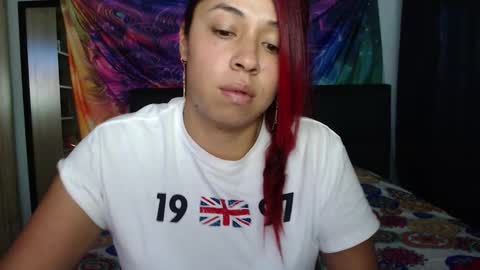 Snapshot of atena_messy chatting on October 22, 10:42 pm atena messy online show from October 22, 10:42 pm