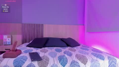 Atenea online show from December 17, 11:49 am