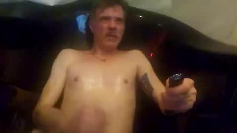 Snapshot of athandrew chatting on November 7, 8:20 pm jonnyandrew online show from November 7, 8:20 pm