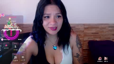 Snapshot of athenea_russo4 chatting on December 28, 11:41 am BELA online show from December 28, 11:41 am