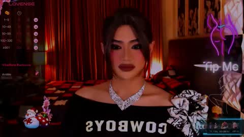 athisamoore online show from December 21, 8:43 am