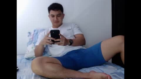 Snapshot of athleticboy2026 chatting on October 4, 6:50 pm Robin online show from October 4, 6:50 pm