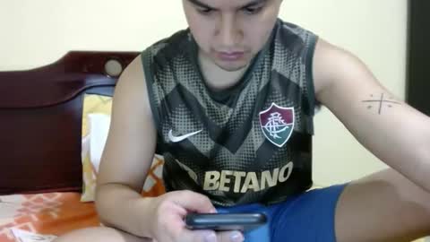 Robin online show from February 2, 11:47 pm