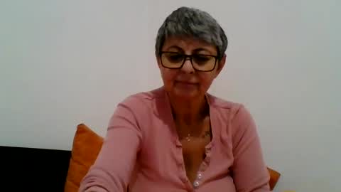 Snapshot of atikaarea chatting on December 5, 2:44 pm atikaarea online show from December 5, 2:44 pm