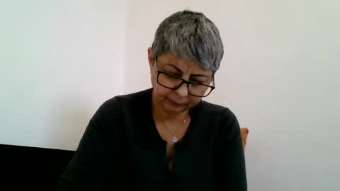 Snapshot of atikaarea chatting on December 28, 12:35 pm atikaarea online show from December 28, 12:35 pm