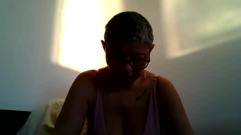 Snapshot of atikaarea chatting on January 29, 5:51 am atikaarea online show from January 29, 5:51 am