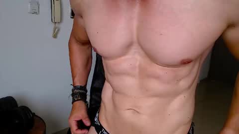 Snapshot of atleticomaduro chatting on October 16, 4:30 pm Antonio online show from October 16, 4:30 pm