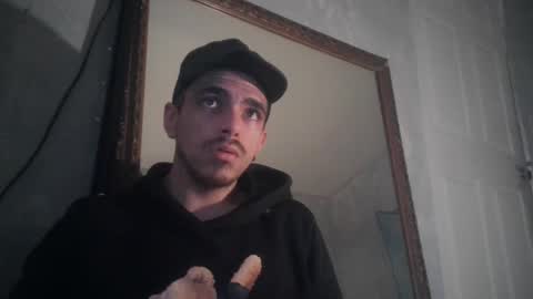 Snapshot of atmorin01 chatting on February 25, 5:08 am Atmarin199 aka Dre online show from February 25, 5:08 am