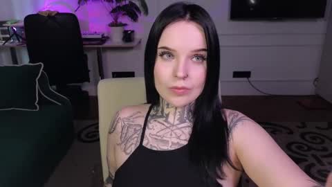 online every day between 10am-23pm online show from April 15, 1:56 am