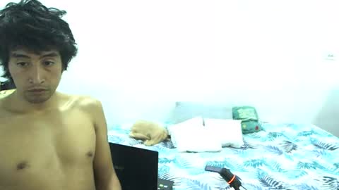 Snapshot of attemporaly chatting on February 2, 10:57 am attemporaly online show from February 2, 10:57 am