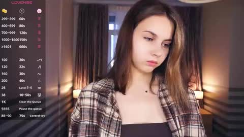 Jolyn online show from October 2, 6:09 am