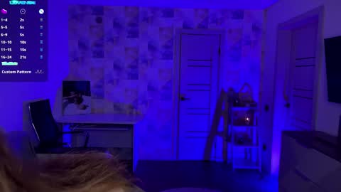 Jolyn online show from January 19, 6:28 am