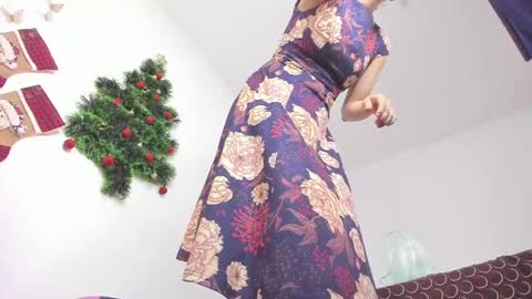 Snapshot of audrey_lawrence chatting on December 11, 2:54 pm Audrey online show from December 11, 2:54 pm