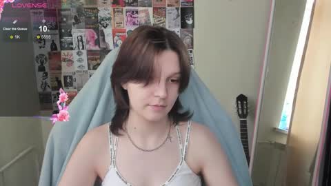 Audrey online show from March 6, 8:33 am