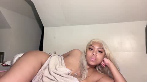 aunyxxx online show from February 5, 11:17 pm