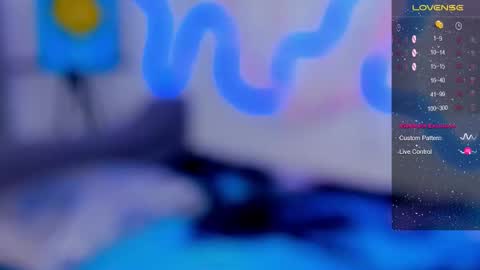 auraclark online show from February 9, 1:03 pm