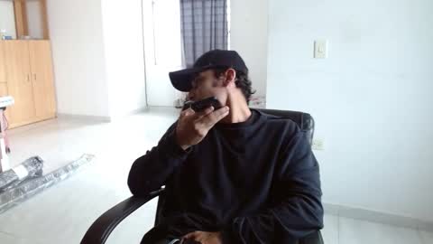 Aureliano online show from February 8, 9:40 pm