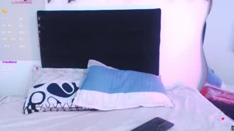 Snapshot of aurelynegp chatting on September 20, 11:22 am aurelynegp online show from September 20, 11:22 am