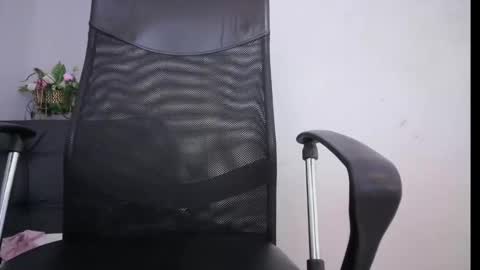 Snapshot of aurora_ath chatting on March 5, 3:08 am Aurora ath online show from March 5, 3:08 am