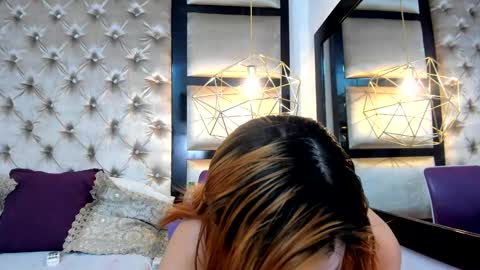 Snapshot of aurora_rossii chatting on January 25, 9:35 pm aurora_rossii online show from January 25, 9:35 pm