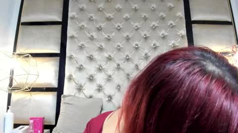 Snapshot of aurora_rossii chatting on October 8, 2:31 am aurora_rossii online show from October 8, 2:31 am