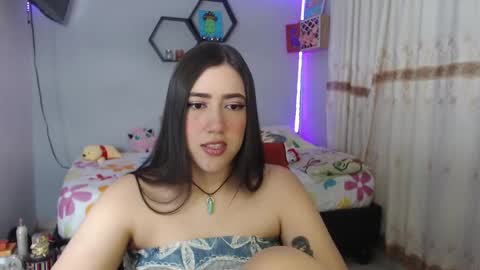 Aurora  online show from February 5, 11:17 pm