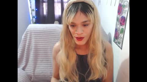 Snapshot of auroraaddams chatting on October 29, 5:58 pm AURORA online show from October 29, 5:58 pm