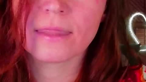 Snapshot of auroraborealis__ chatting on November 26, 6:47 am auroraborealis__ online show from November 26, 6:47 am