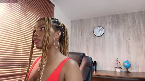 Ariana online show from September 9, 8:08 pm