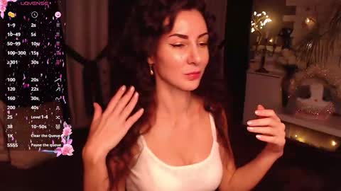 Snapshot of auroragreys chatting on December 17, 2:34 pm Aurora online show from December 17, 2:34 pm