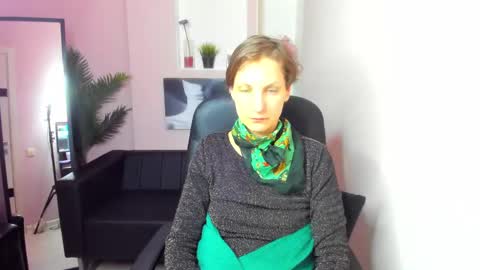 Snapshot of aurorascript chatting on February 23, 3:56 am Aurora online show from February 23, 3:56 am