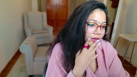 Snapshot of aurorasiera chatting on January 22, 1:10 am Aurora online show from January 22, 1:10 am