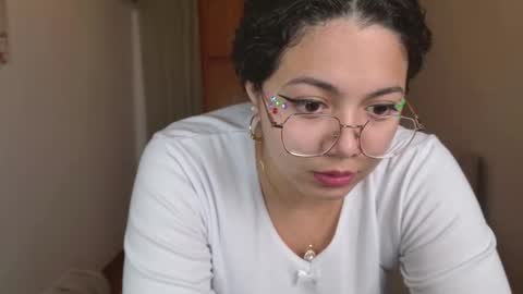 Aurora online show from February 15, 9:00 pm