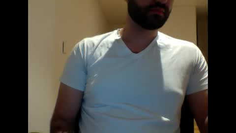 Snapshot of aussie099 chatting on January 10, 10:39 am aussie099 online show from January 10, 10:39 am