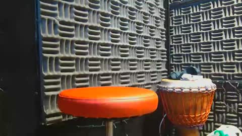 aussieraz online show from April 30, 10:10 am