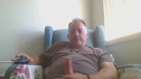 Snapshot of aussiesydguy chatting on October 15, 12:44 am chatbateaussie online show from October 15, 12:44 am