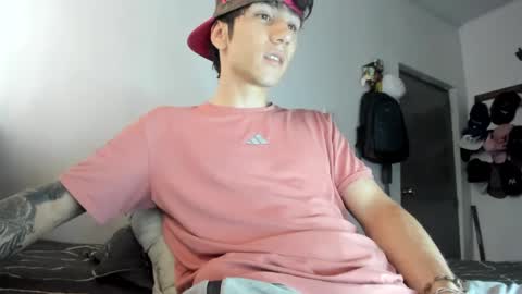 Snapshot of austin1119a chatting on September 12, 5:35 pm austin1119a online show from September 12, 5:35 pm