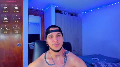 Snapshot of austin_curry chatting on February 26, 8:48 am A online show from February 26, 8:48 am
