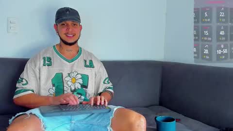 Snapshot of austin_curry chatting on October 16, 9:38 pm A online show from October 16, 9:38 pm