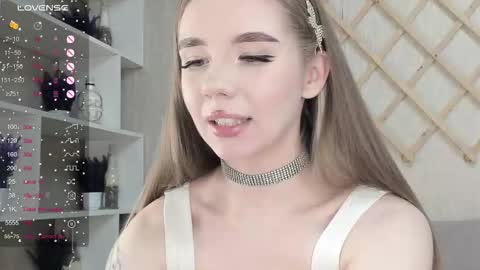 Snapshot of auto_baby chatting on October 8, 11:08 am Dasha online show from October 8, 11:08 am