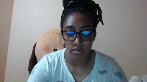 Snapshot of ava_f0xy chatting on February 25, 11:33 pm Ava Jordana online show from February 25, 11:33 pm