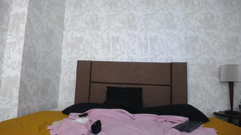 Ava  online show from April 20, 7:04 pm