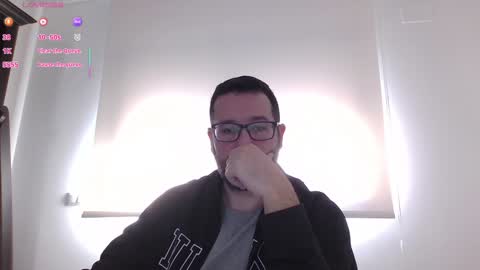 Snapshot of avago chatting on February 1, 9:43 am avago online show from February 1, 9:43 am