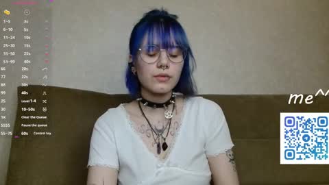 avaobierne online show from April 7, 6:14 am