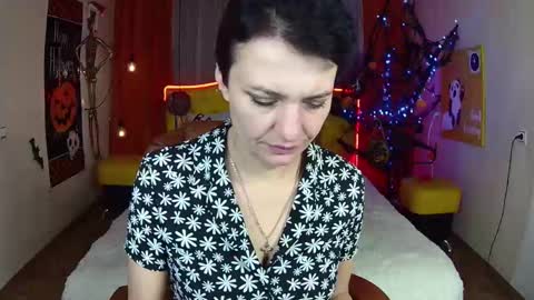 Snapshot of avasaturnian chatting on October 20, 12:38 pm avasaturnian online show from October 20, 12:38 pm