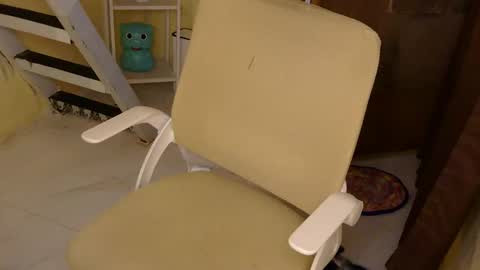 Rhian online show from October 13, 3:50 am