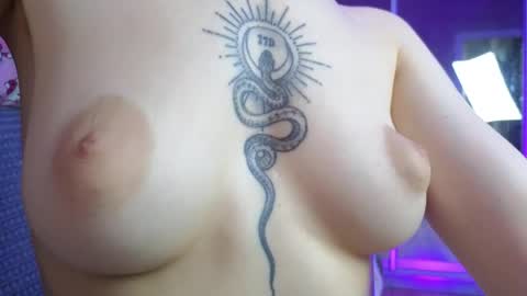 avgustina_love online show from April 9, 1:16 pm