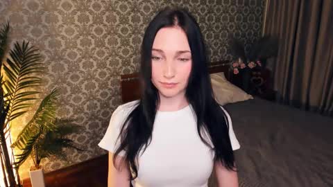 Viole t online show from November 10, 9:14 pm