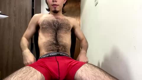 Snapshot of aw0052 chatting on November 25, 10:10 pm AndrewXxl independent online show from November 25, 10:10 pm